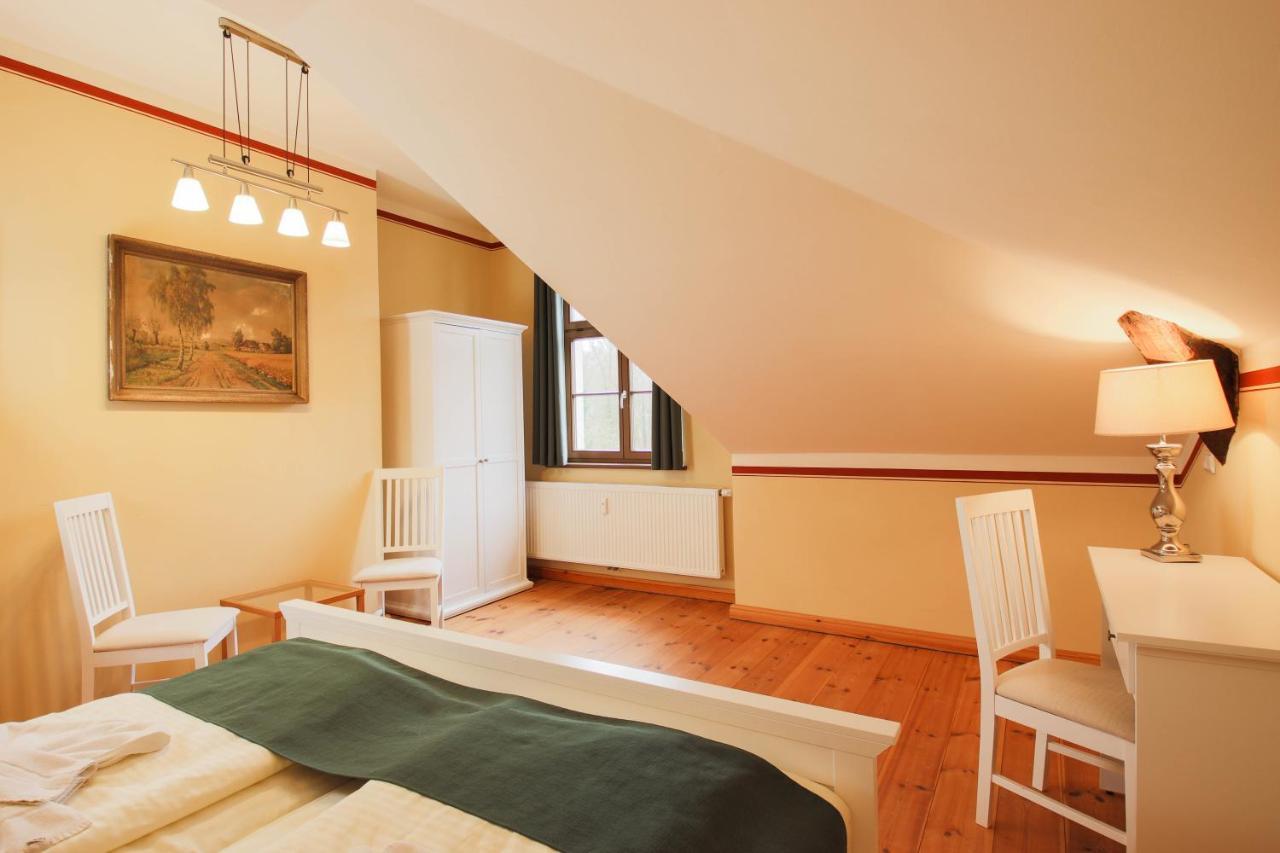 Hotel Jagdschloss Letzlingen Buitenkant foto